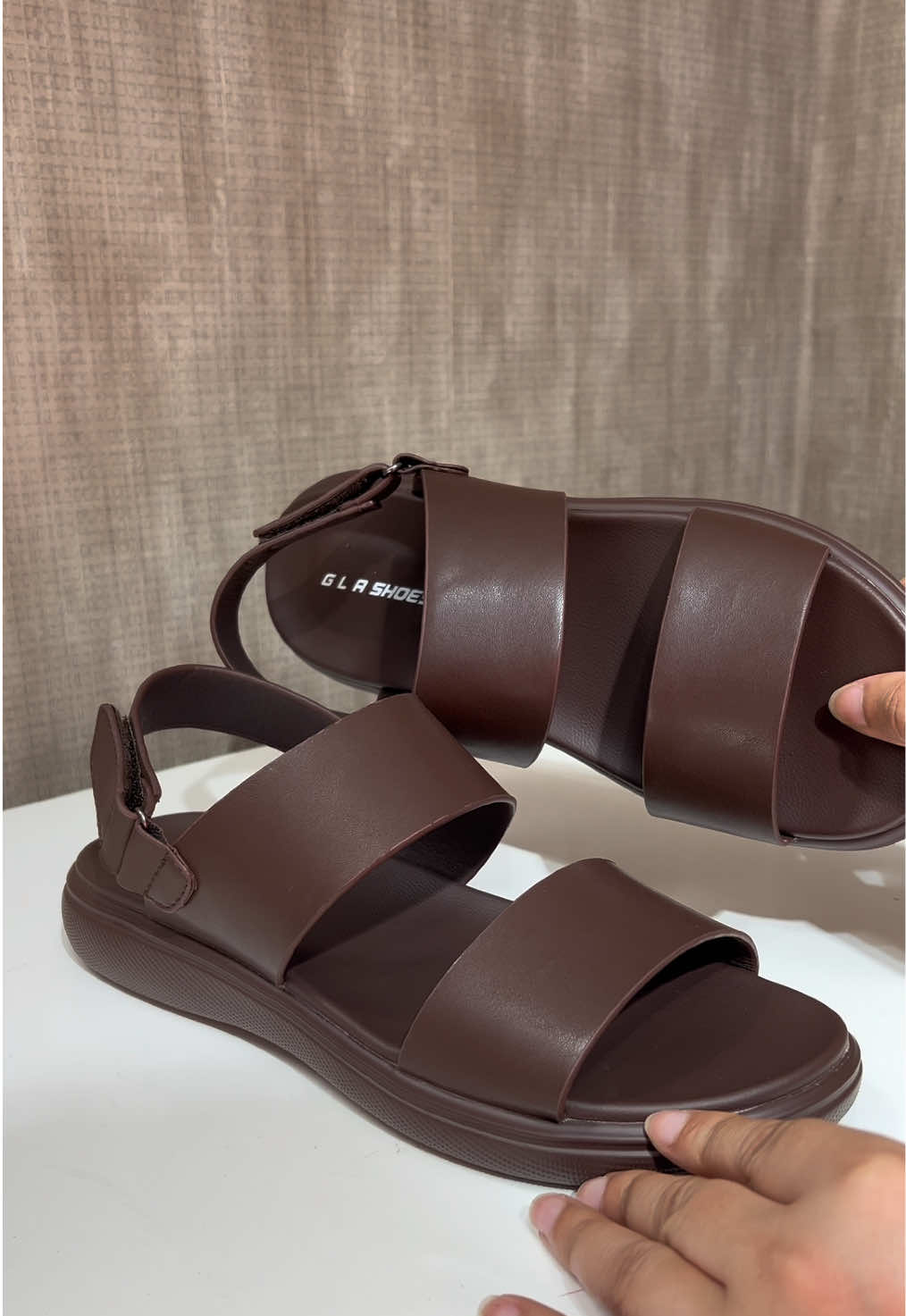 @Azar Shoes Store