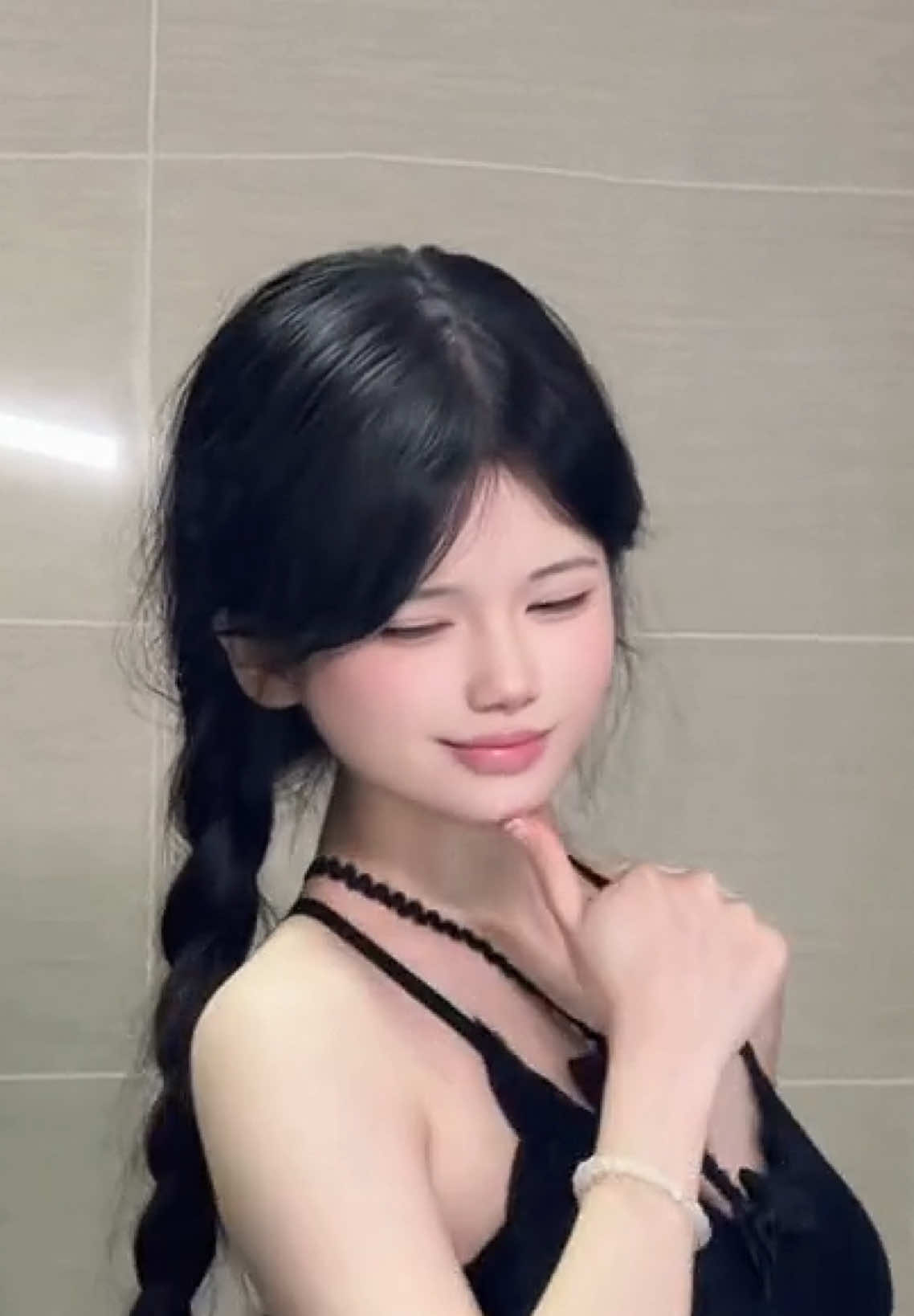 @Mai