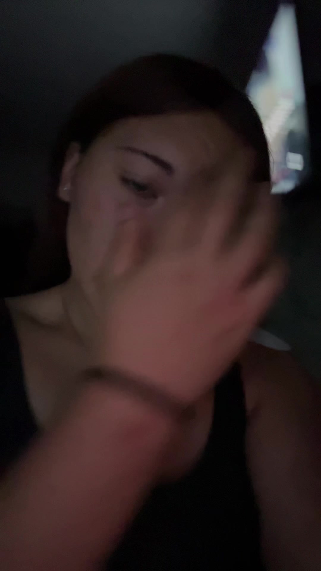 @Laripariiii