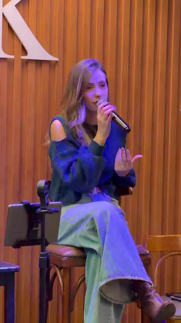 @Madu Campos | CANTORA 🦋