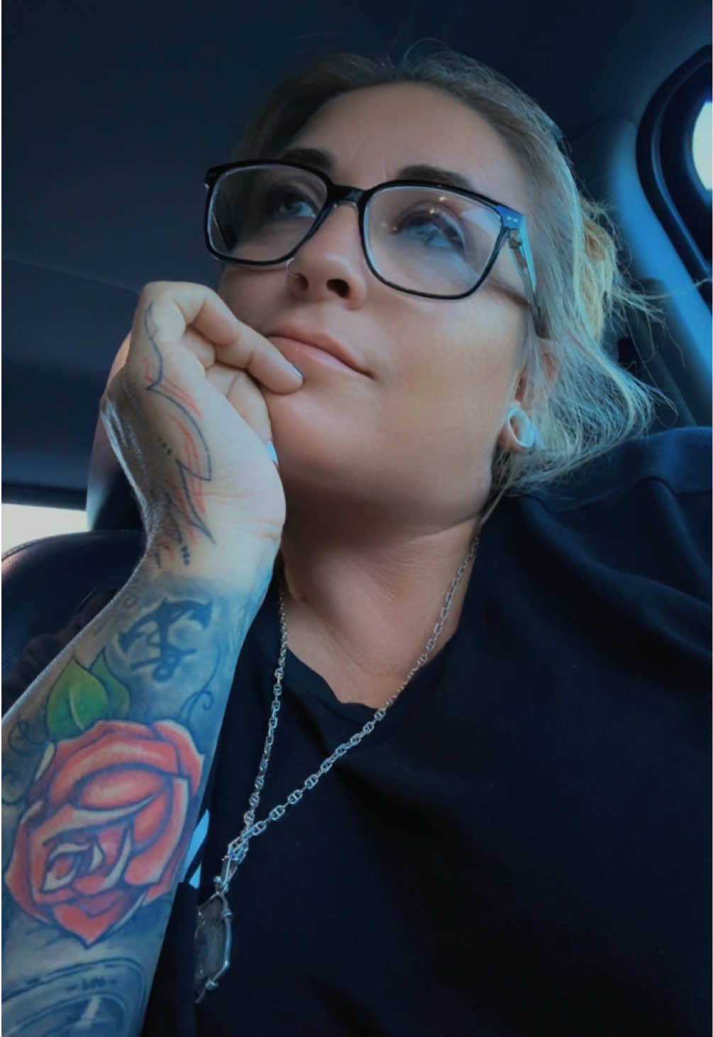 @ThatHotRodBlonde
