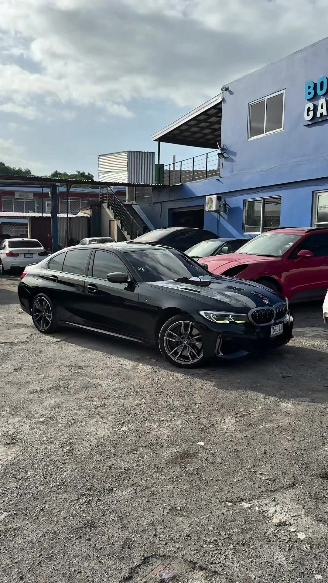 @Bowlasgarage Ltd