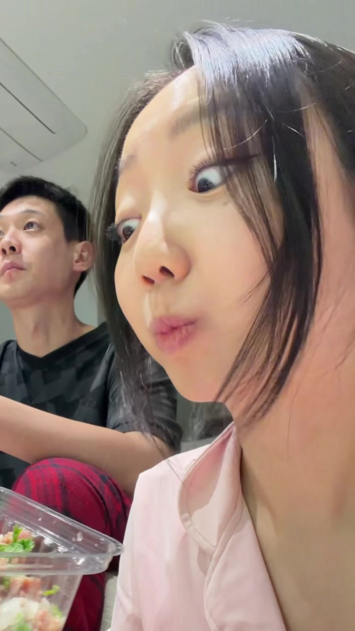@jeennykimm