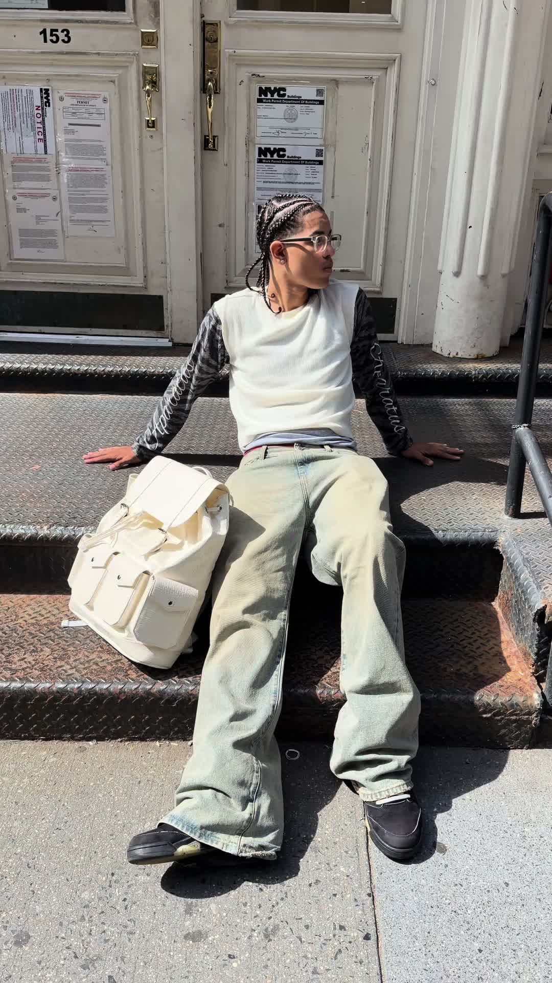 @aparatus.us