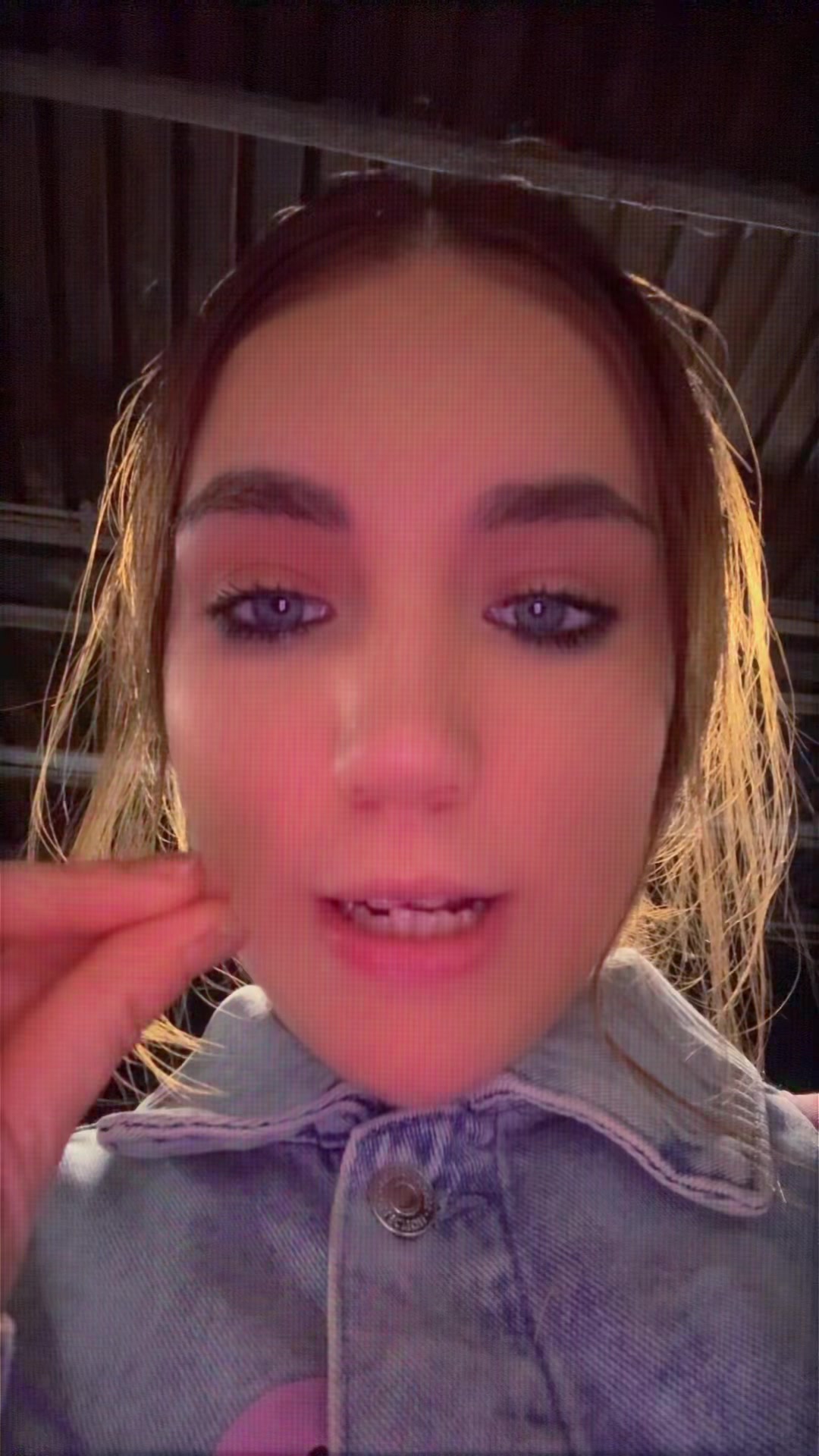 @_deniiiiz