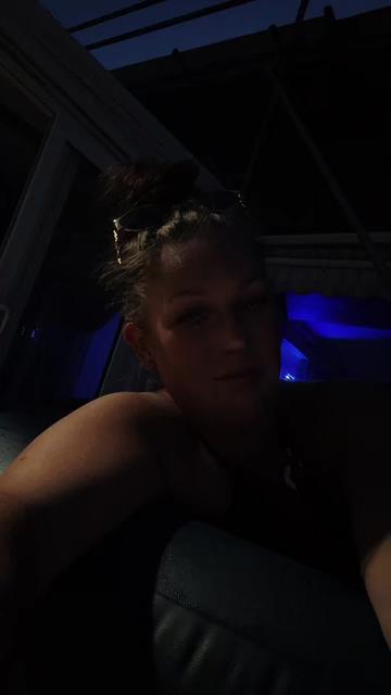 @NiikkiiAndLiiam
