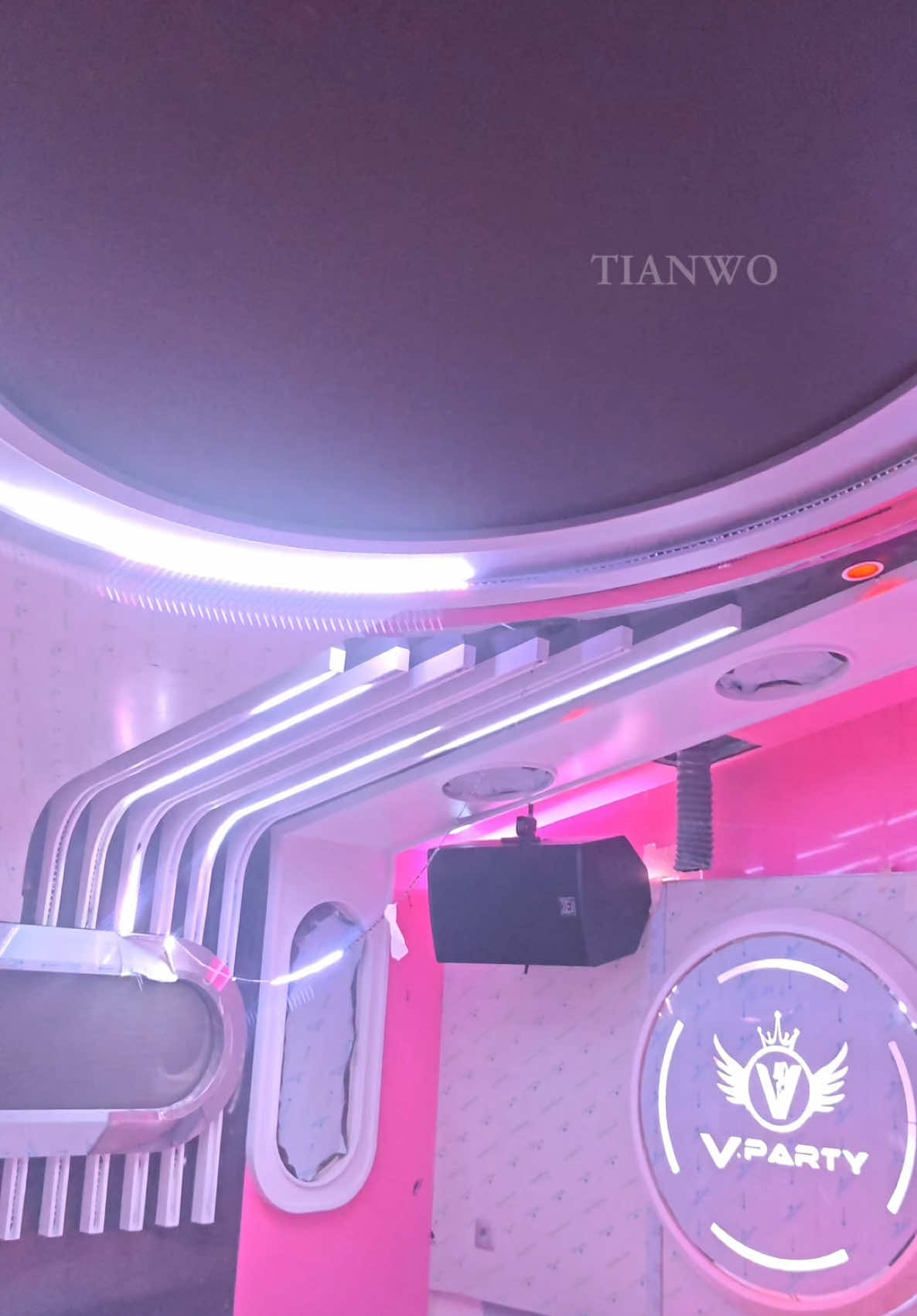 @天沃KTV装修设计制造厂商
