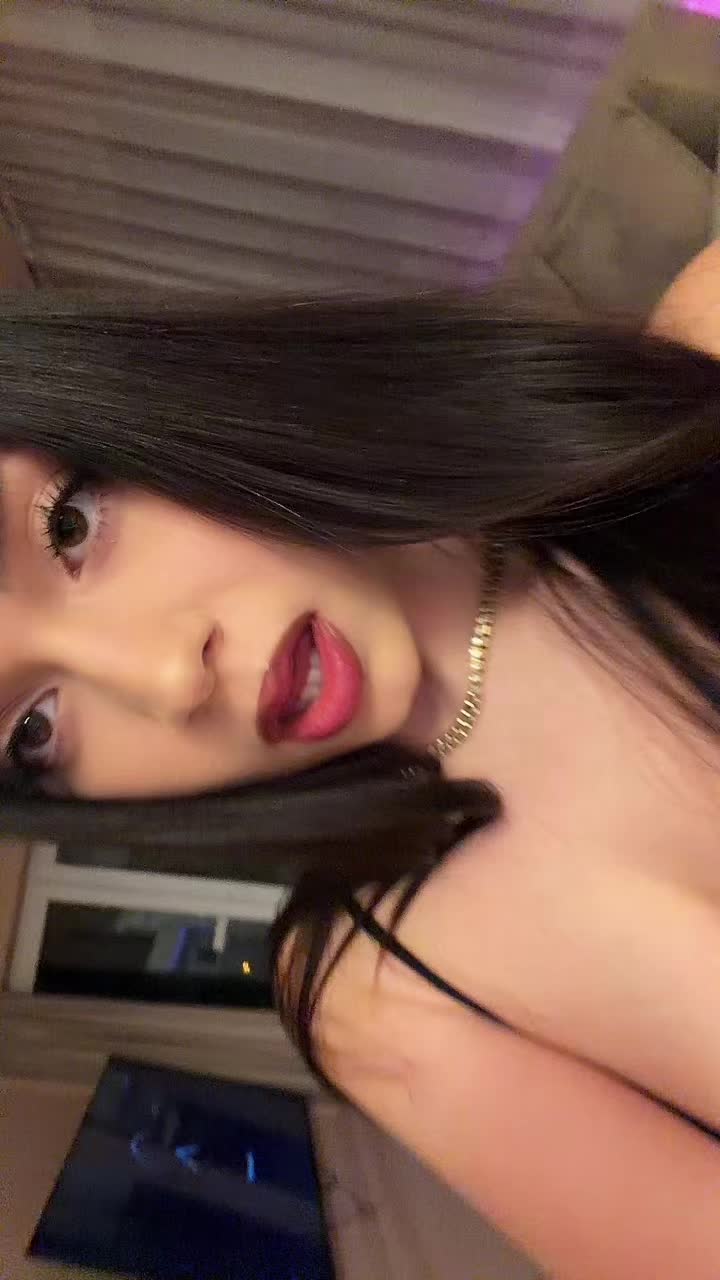 @Ramona♠️
