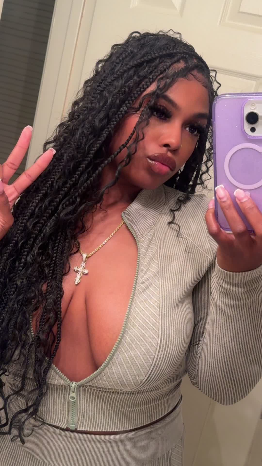 @Lauren Vanity