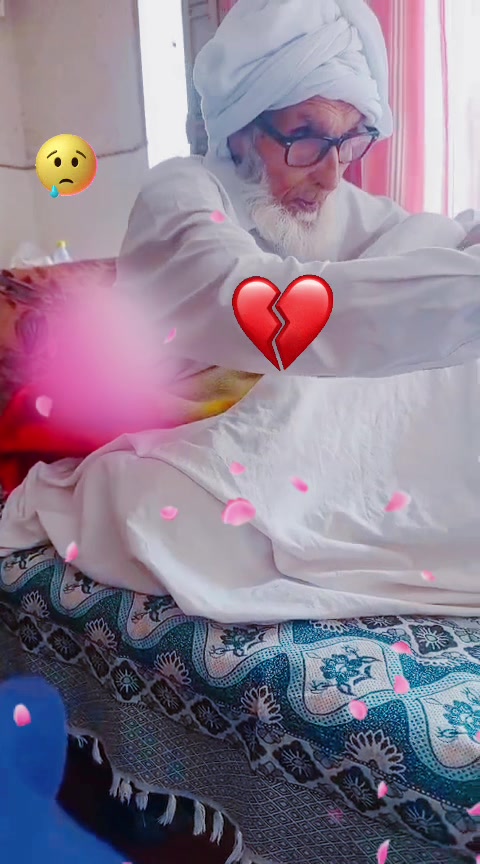 @Amina Khan