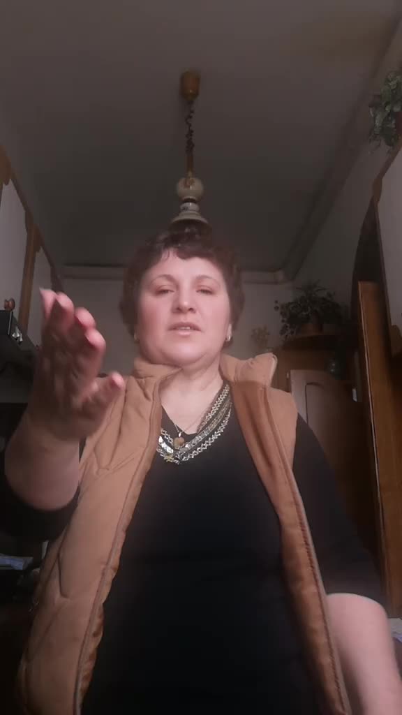 @Elena Elena