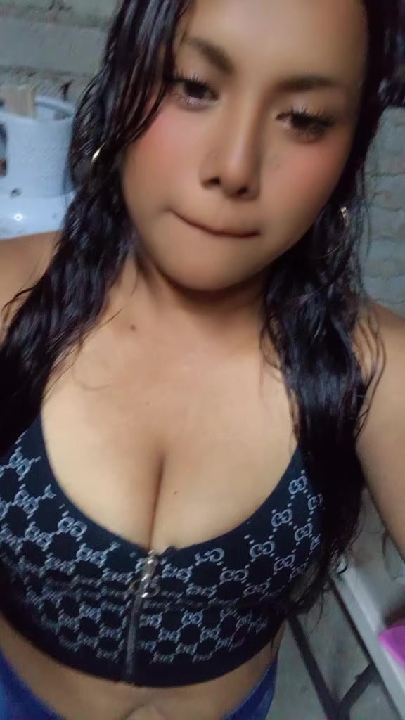 @Elvia