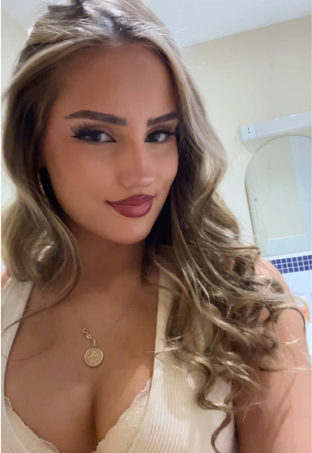 @rru8yy3