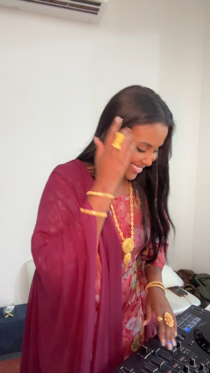@Dj Fadumo