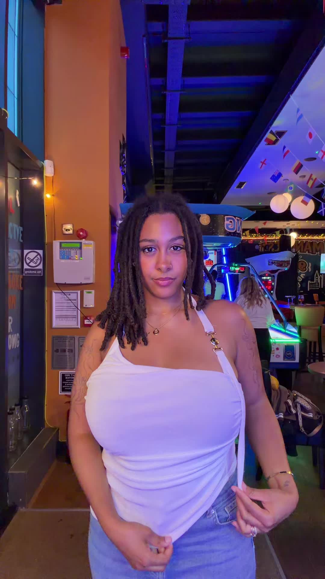 @Tia-Rae | Content Creator