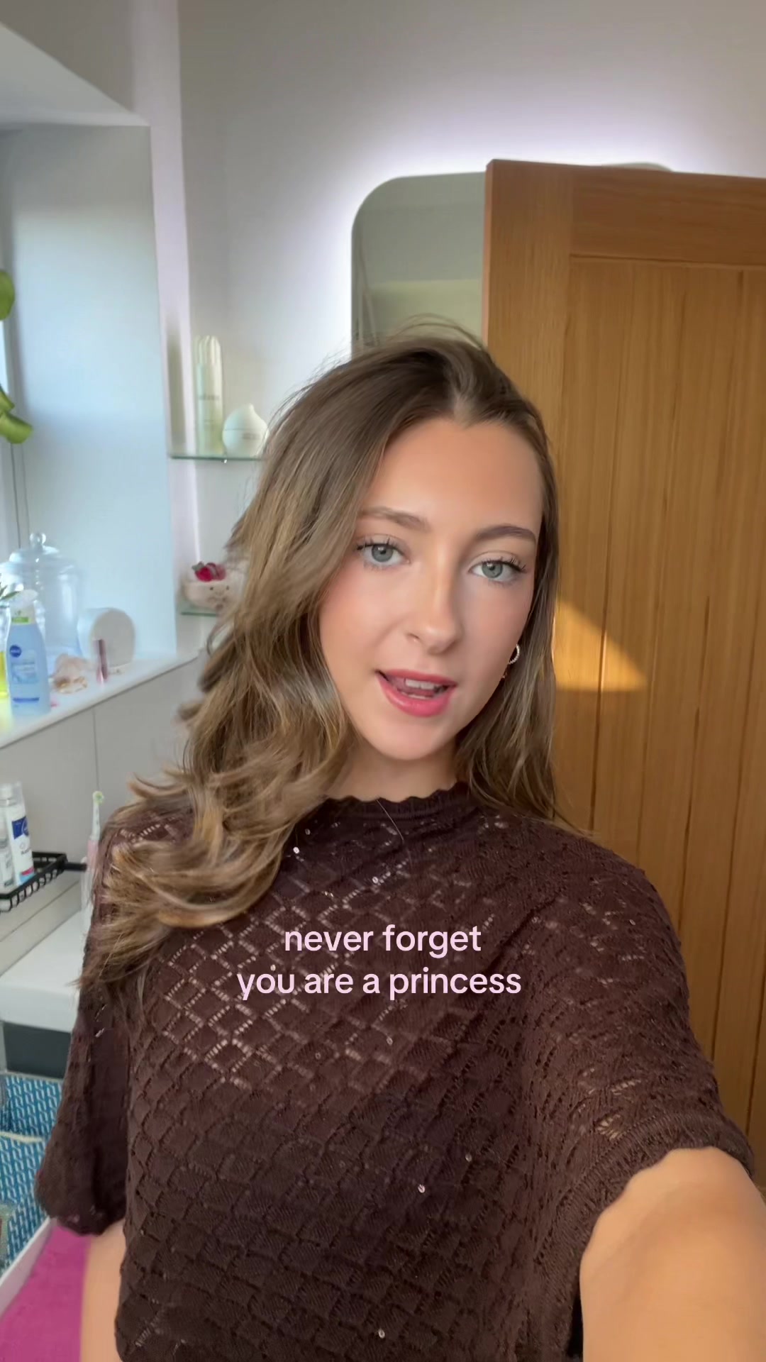 @evie