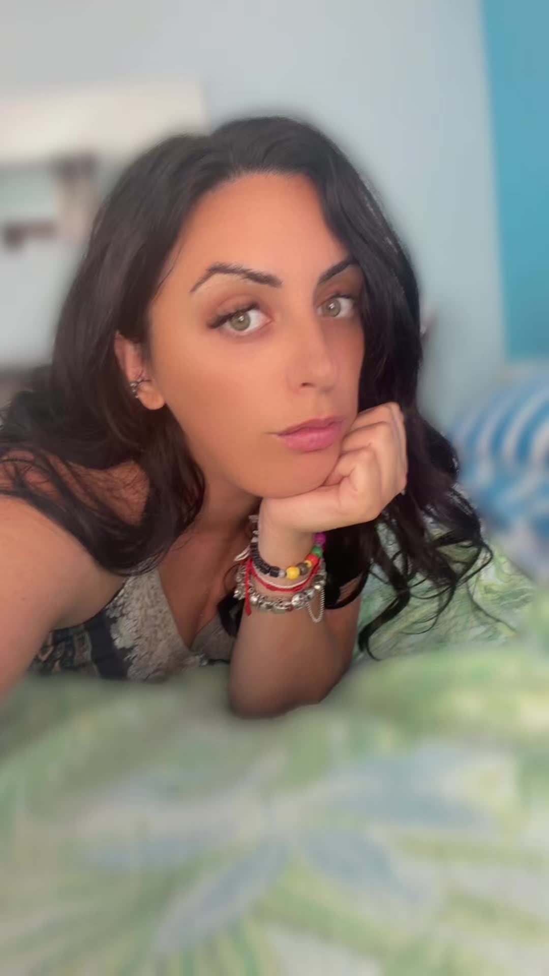 @Laura