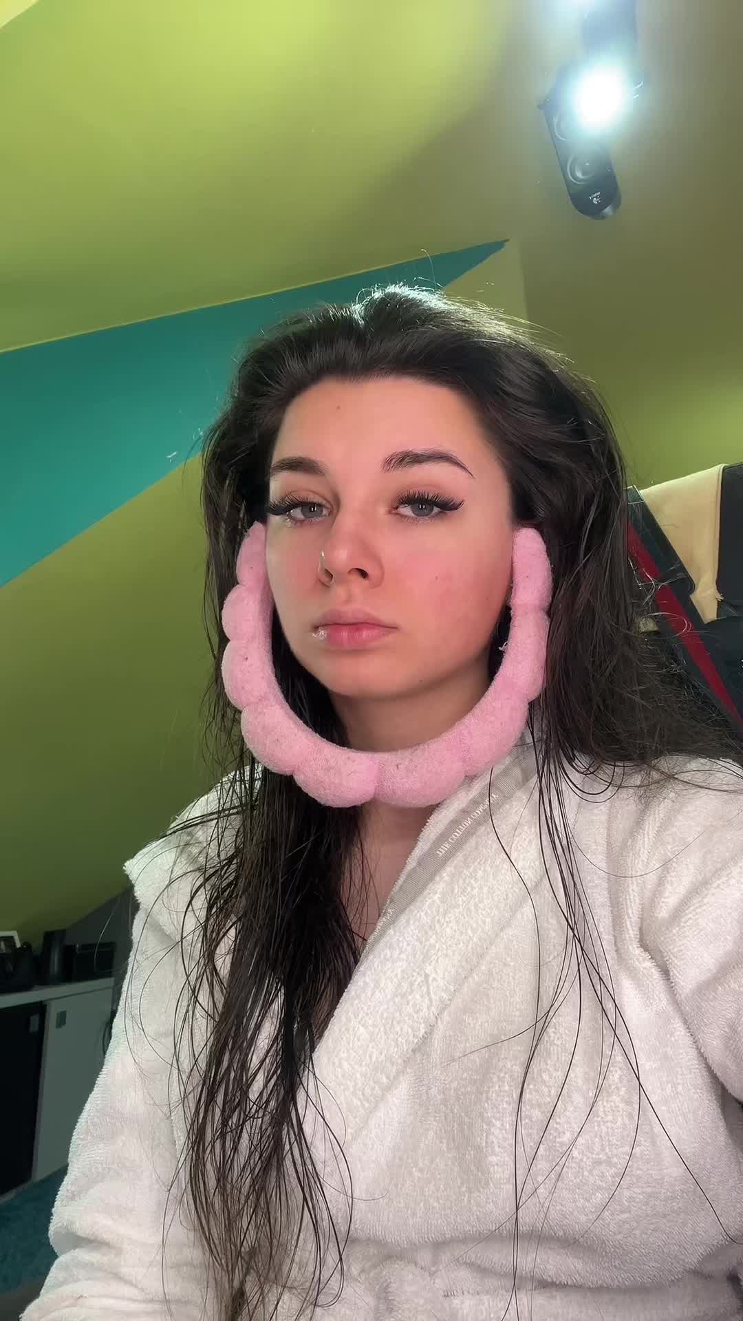 @Majusia 🐝