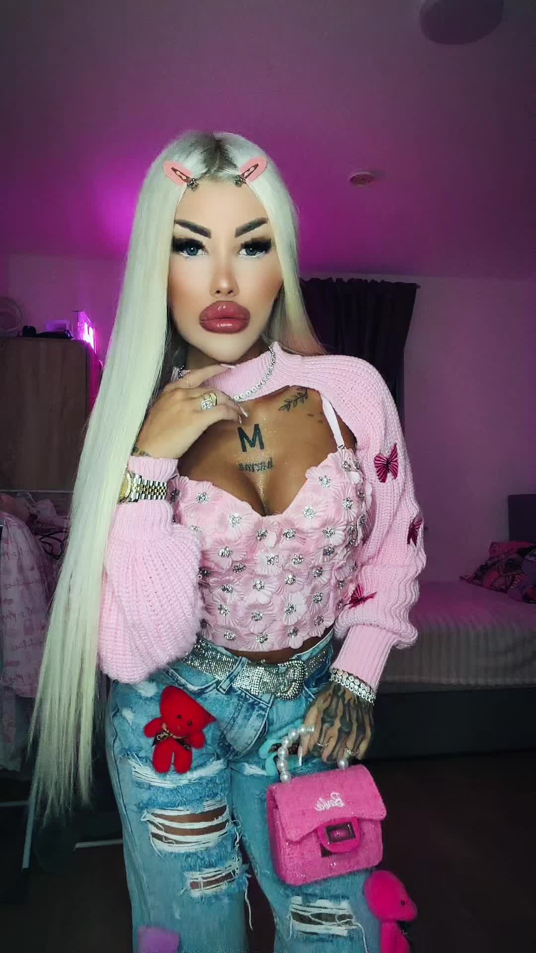@Barbie🩷