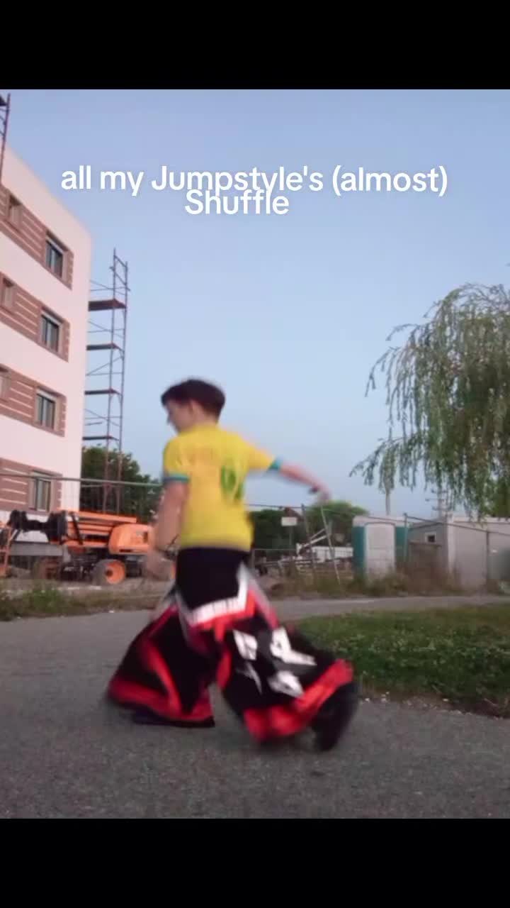 @Mili❤️✝️☢️