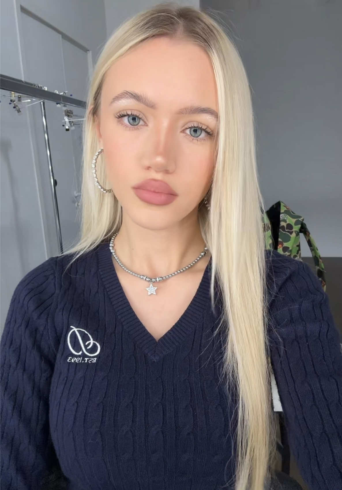 @Поля