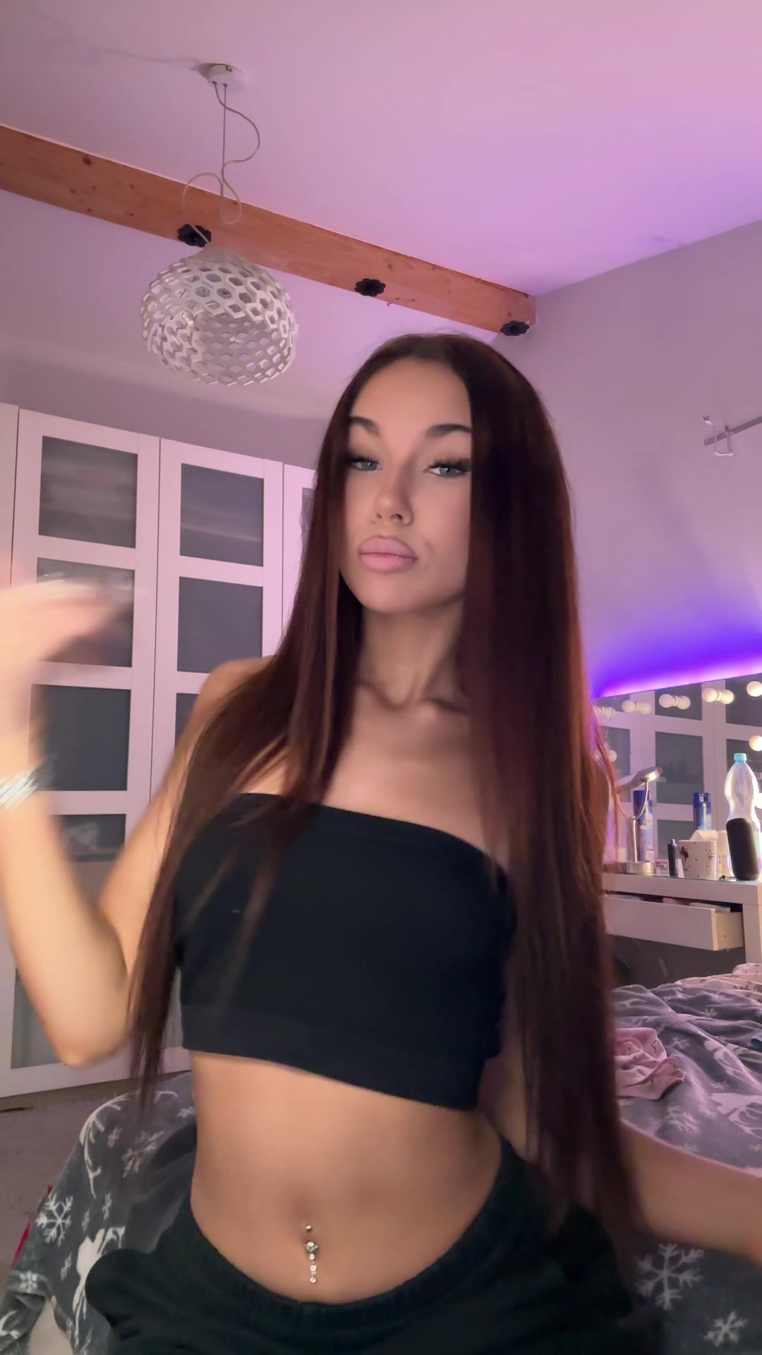 @𝓏𝓊𝓏𝓆𝒶𝑒𝑒