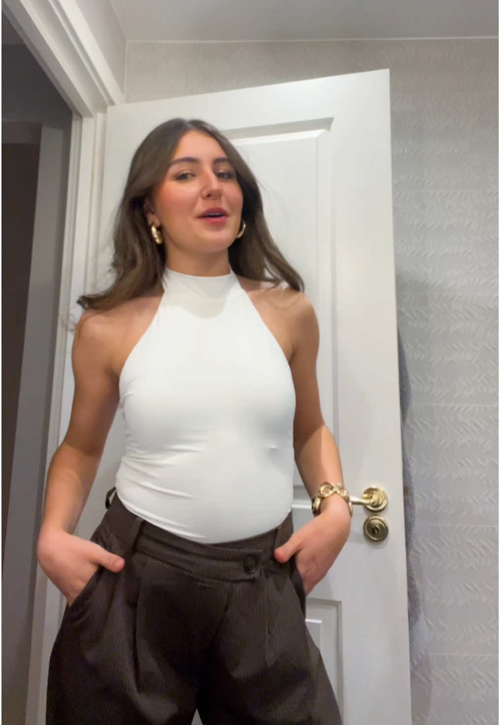@lolaaa