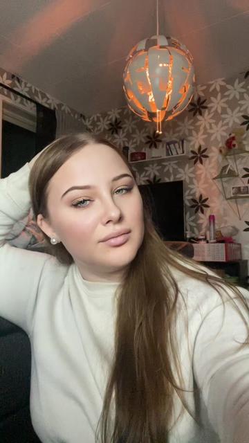 @Jennefer
