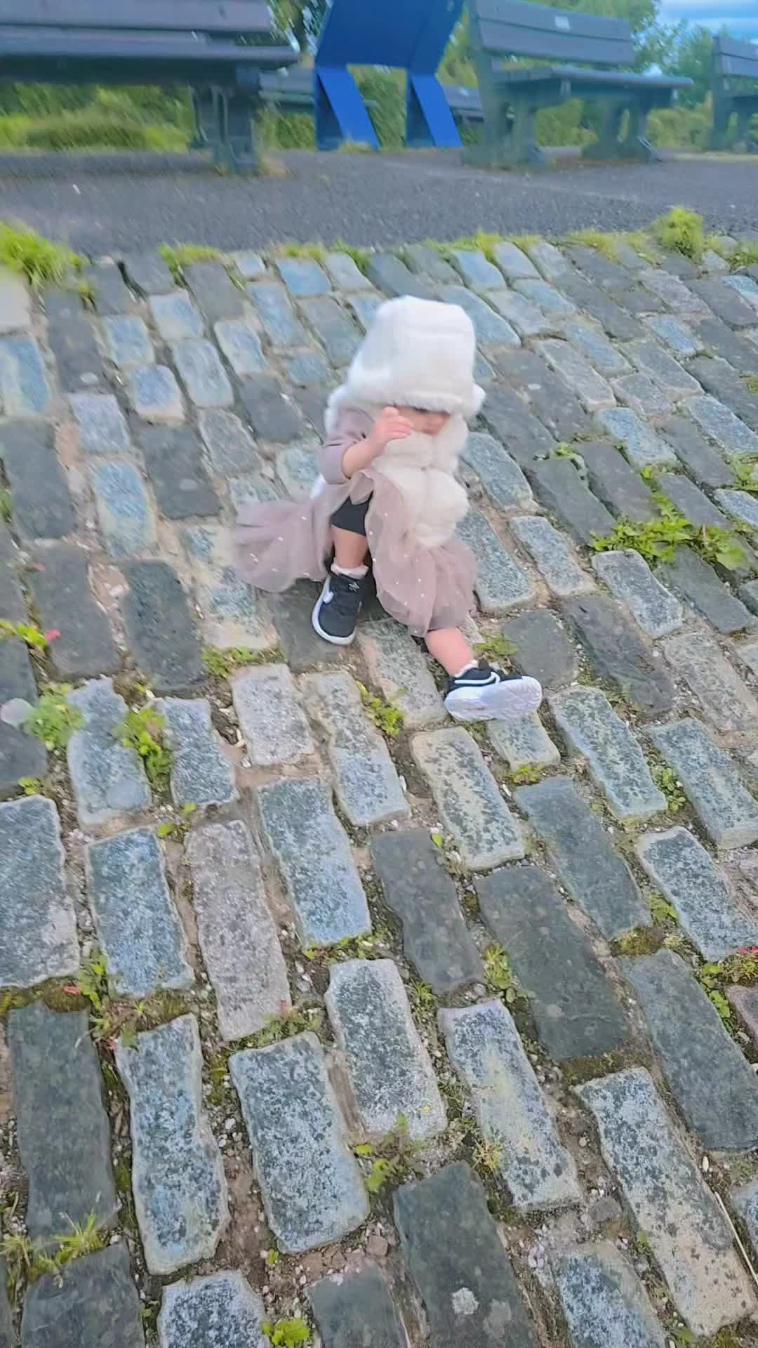 @Stylo_Madam
