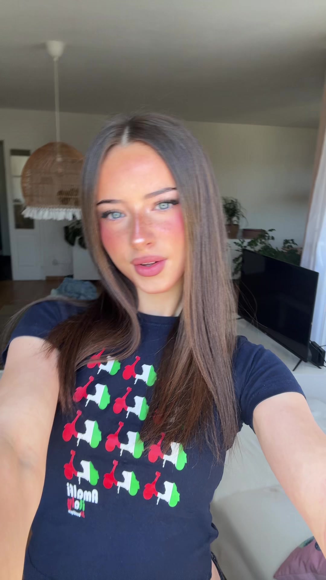 @𝐌𝐀𝐋𝐎𝐘𝐀 💞