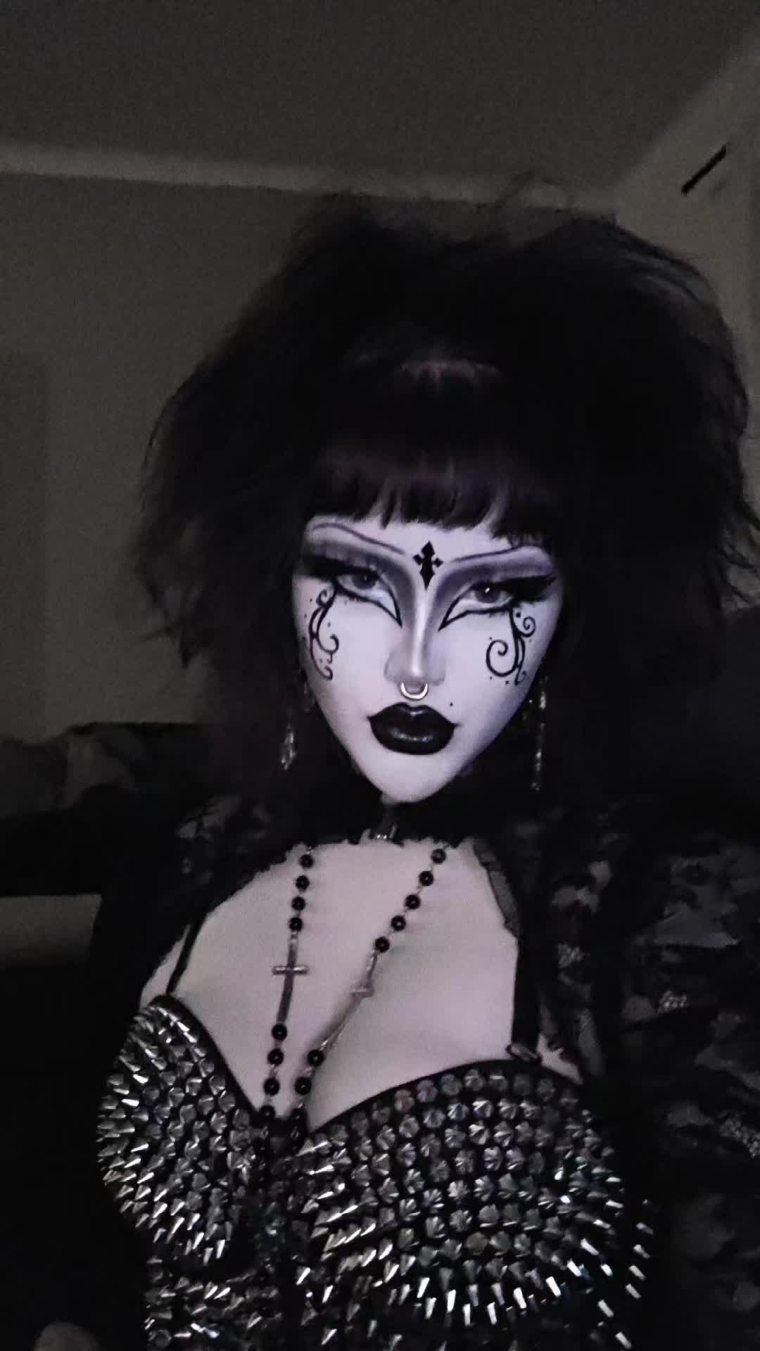@♱𝔍𝔲𝔩𝔦𝔞♱