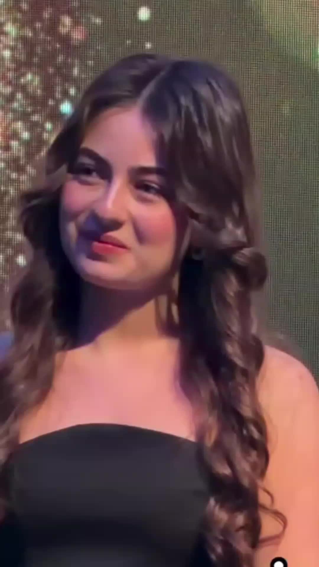 @Leya Kirsan