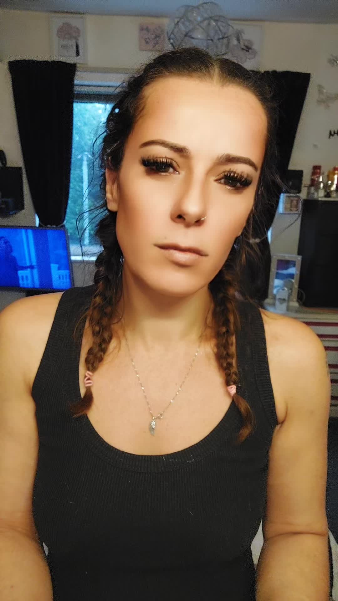 @Donna__0161