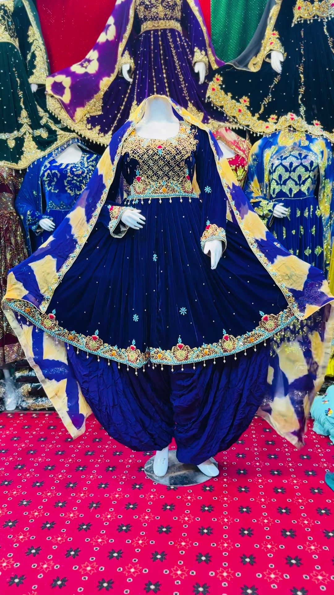 @نیو لباس گارمنٹس