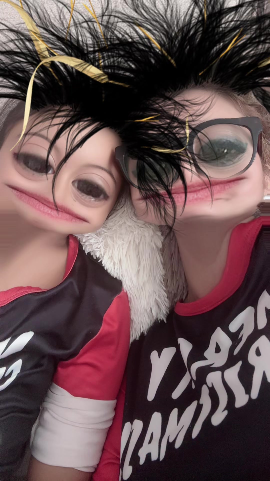 @ĐĄRLÏŃG QÛĘĘŃ 🦋メイ🦋
