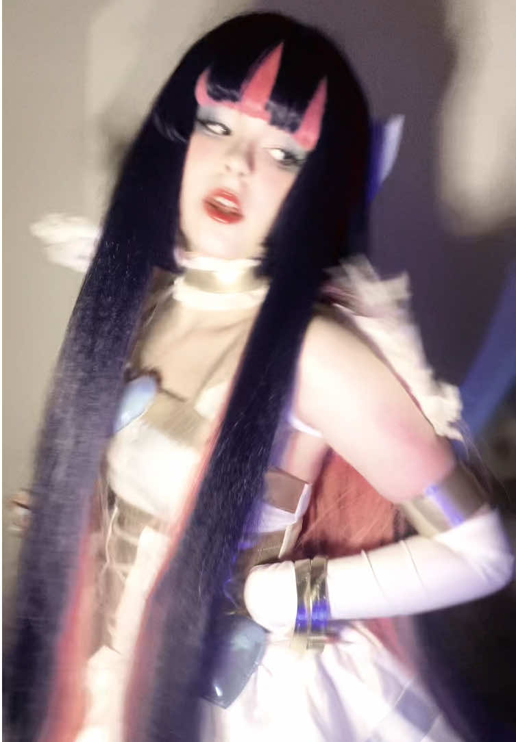 @rae 🦊