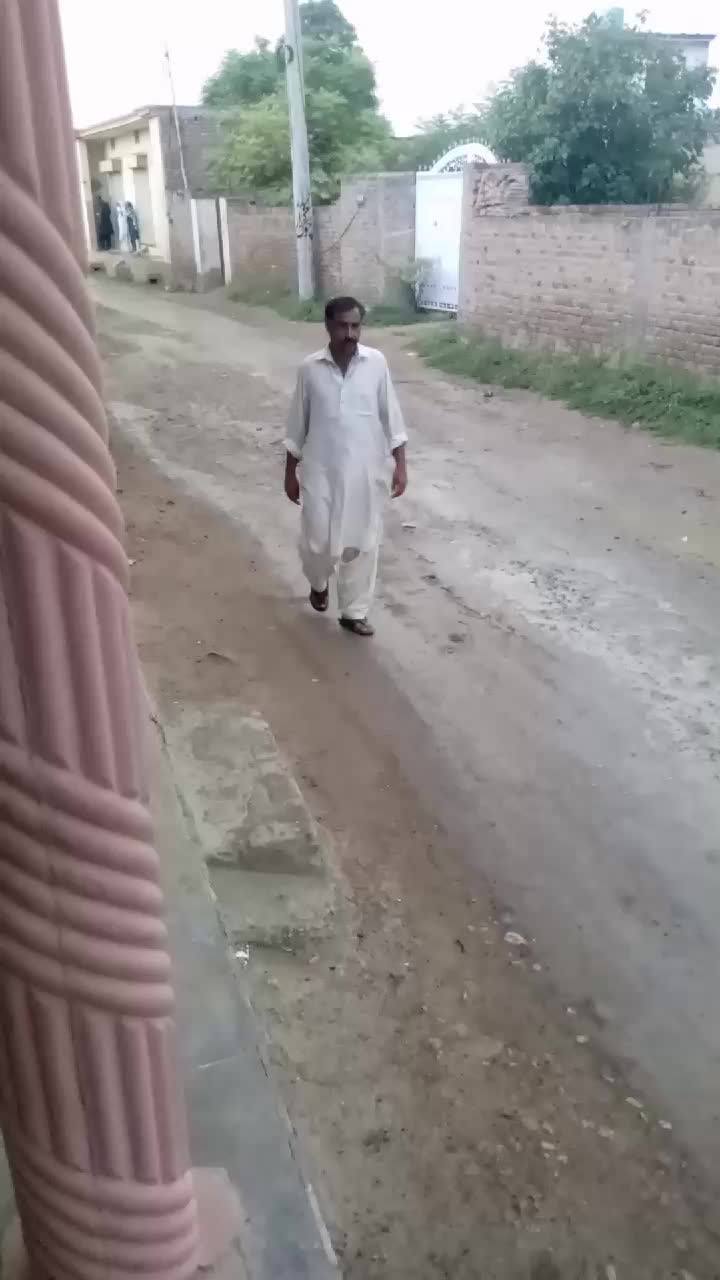 @Zeeshanpirzada