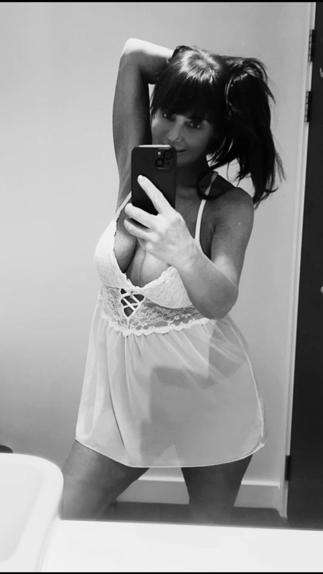 @J135XXX
