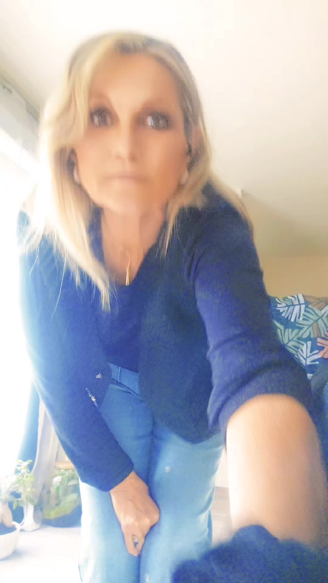 @mimi01REY