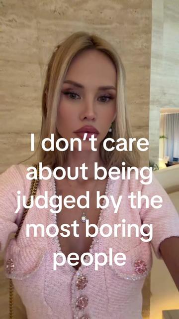 @itsstassii