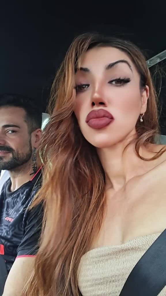 @MonicayXavi