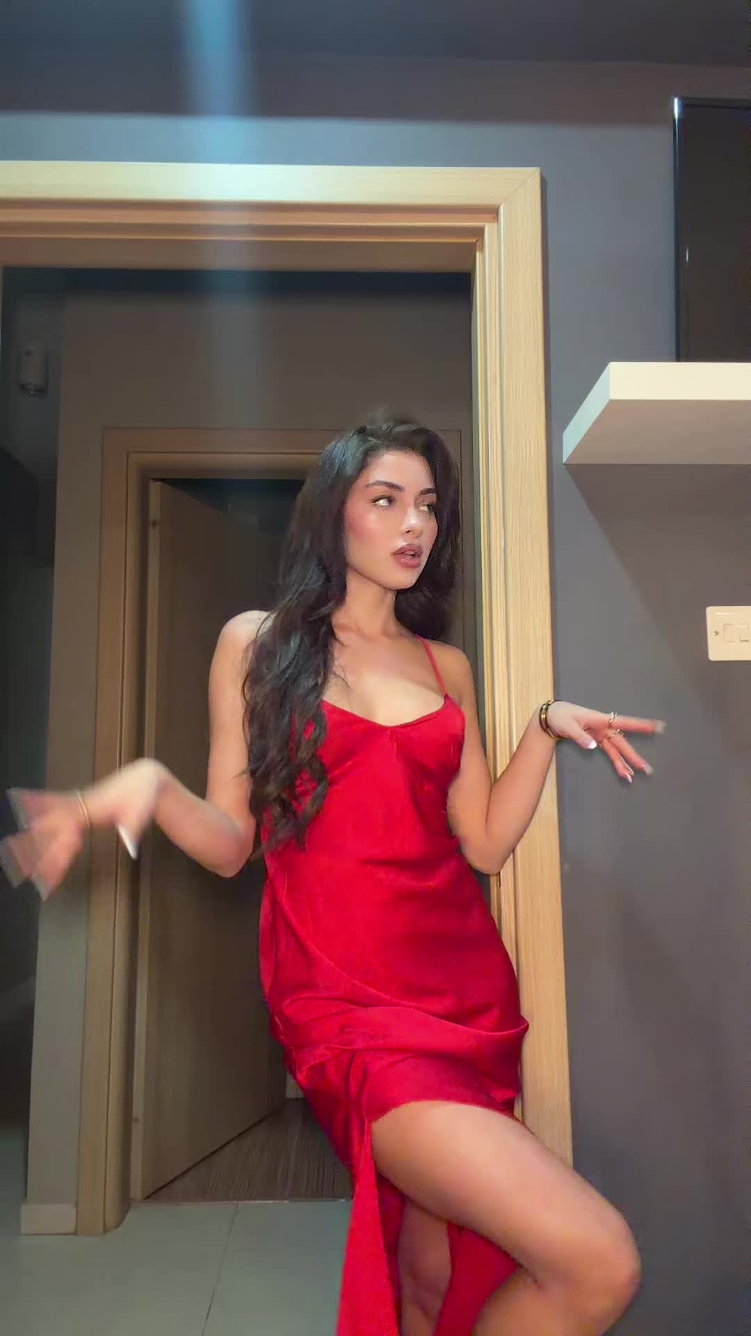 @elenalysandrou