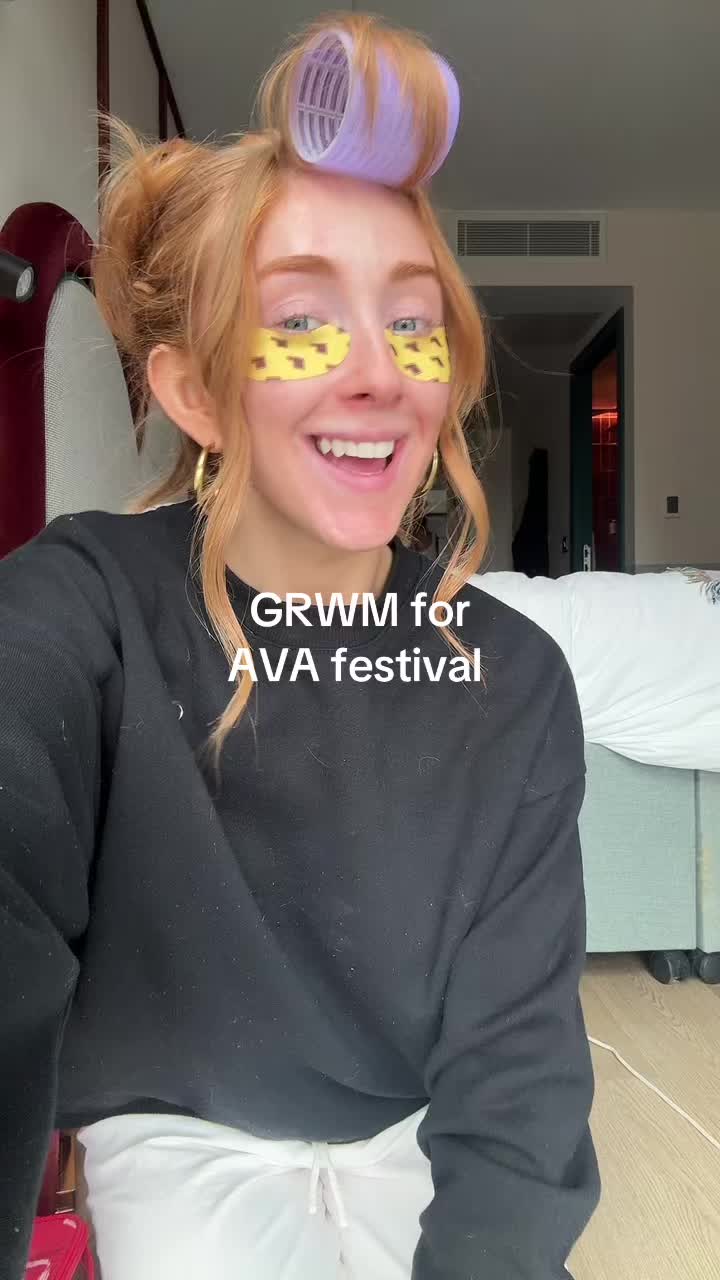 @Billie