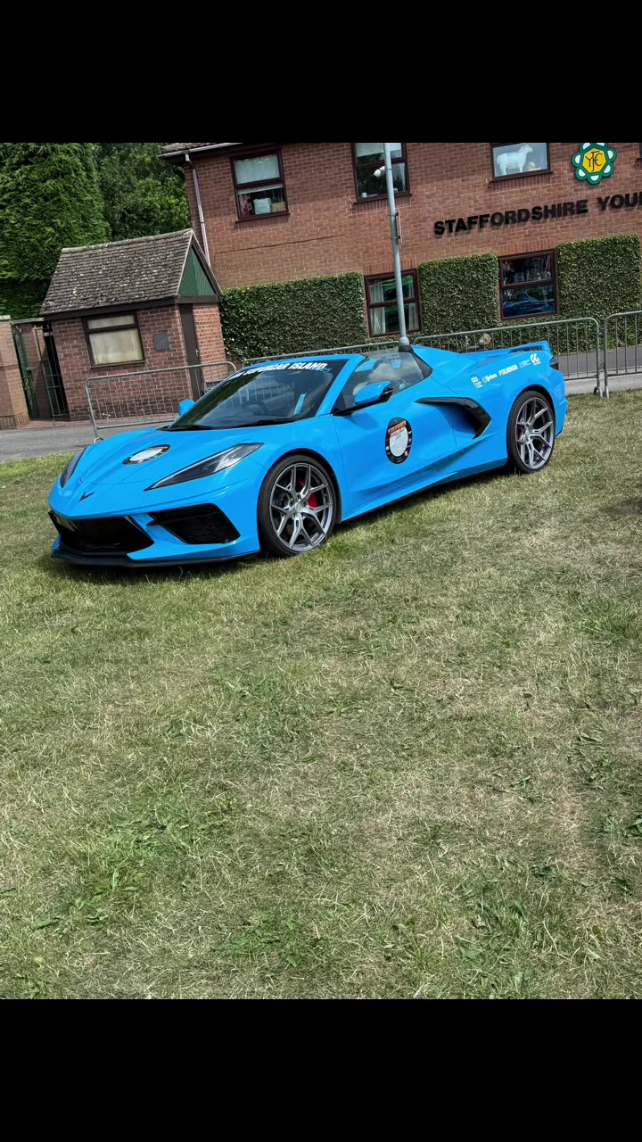 @Allan White265