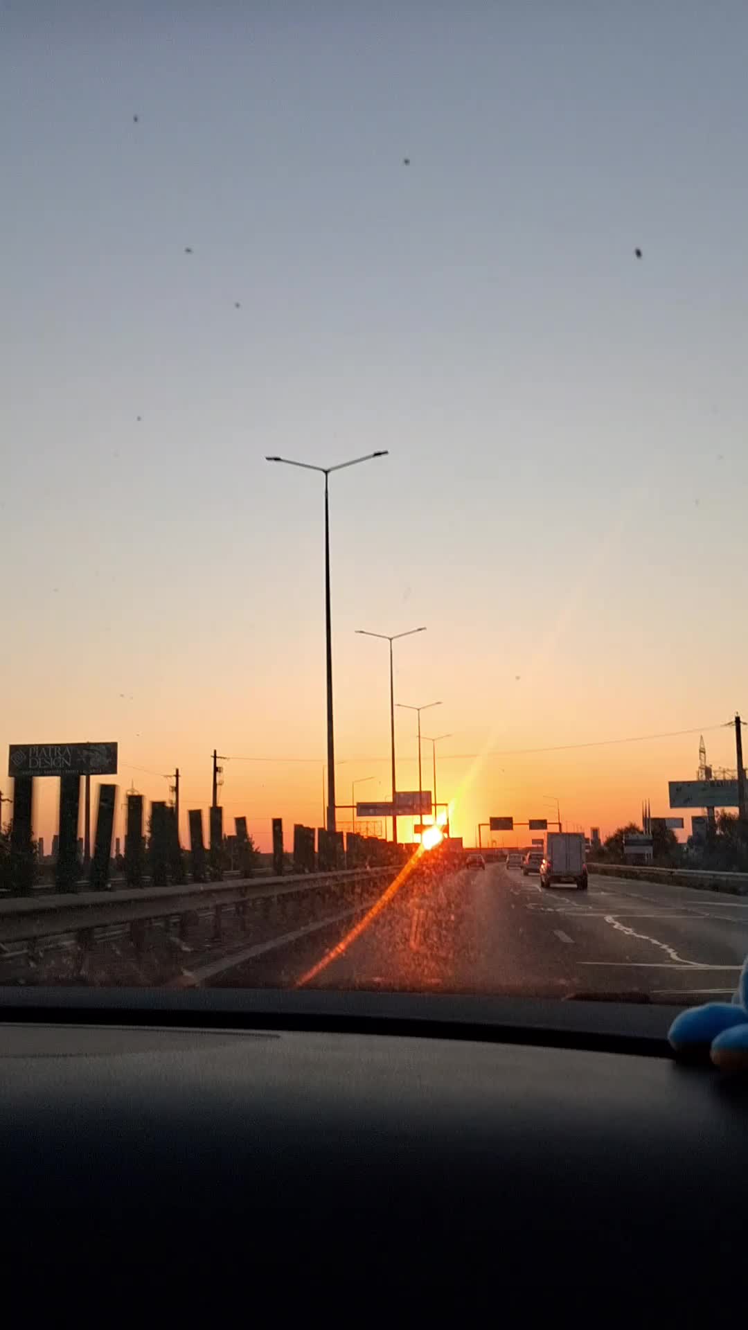 @Lucreția.O