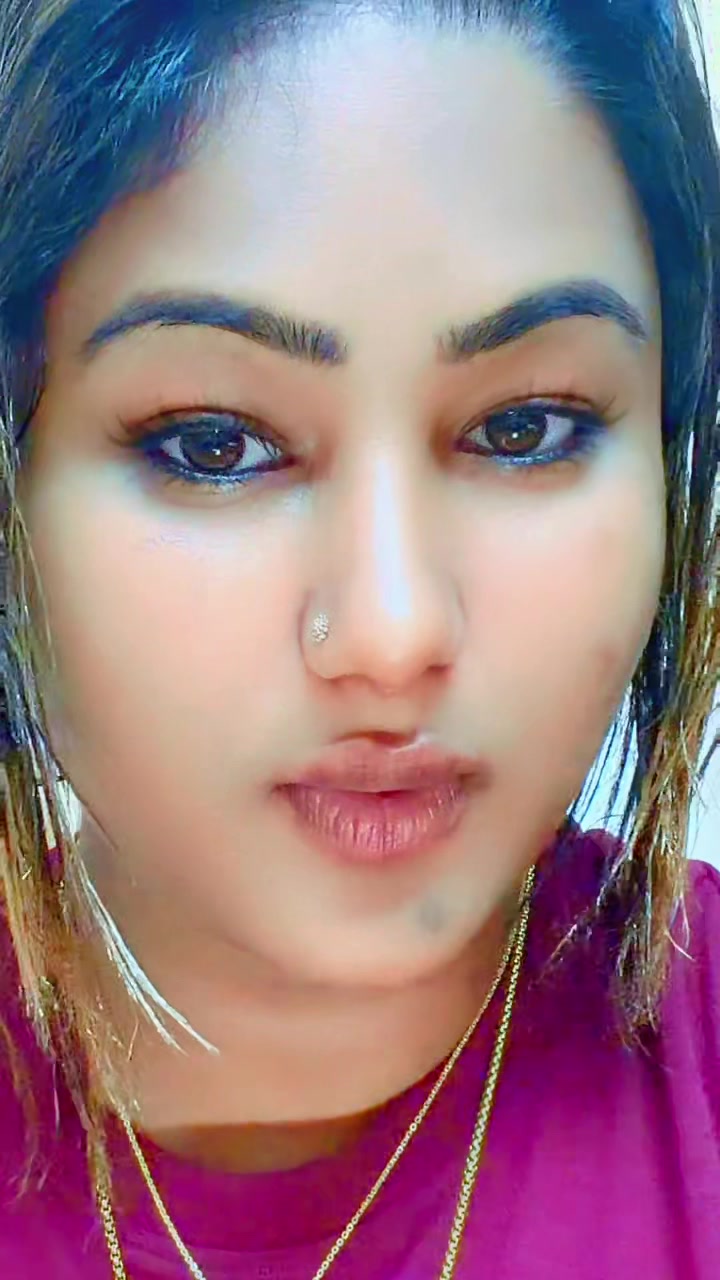 @Riyamoni
