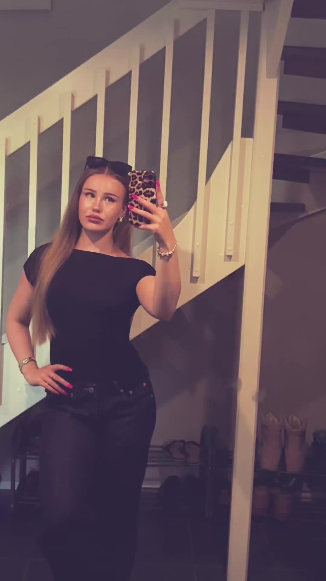 @Ronja👄