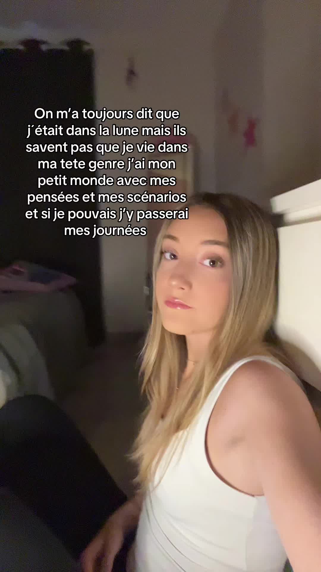@Elise_67