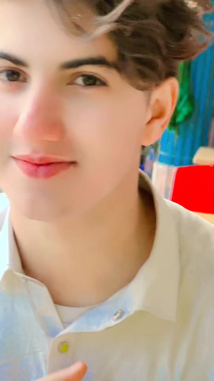 @༻𝑼𝑲.义💸