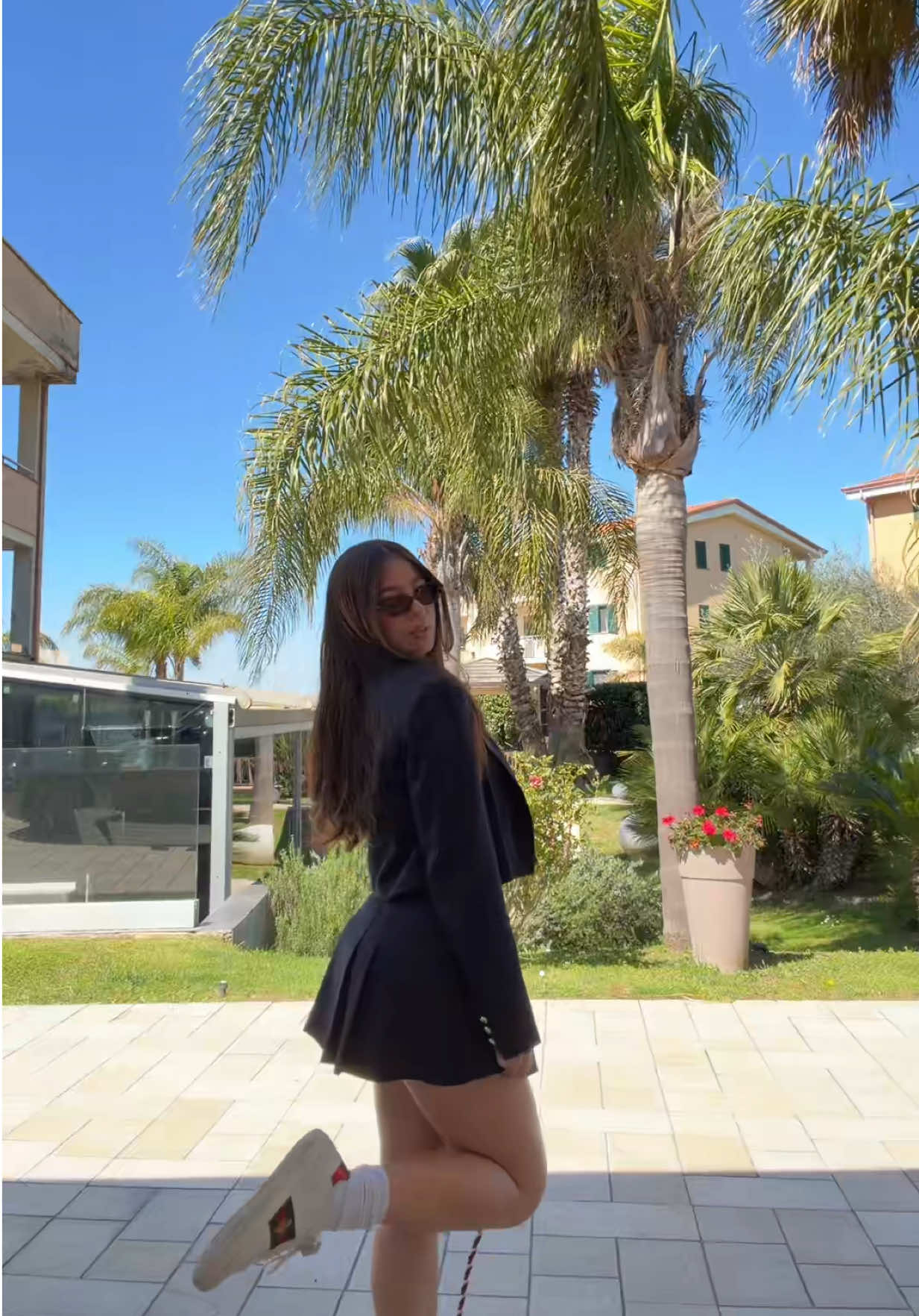 @ℒ